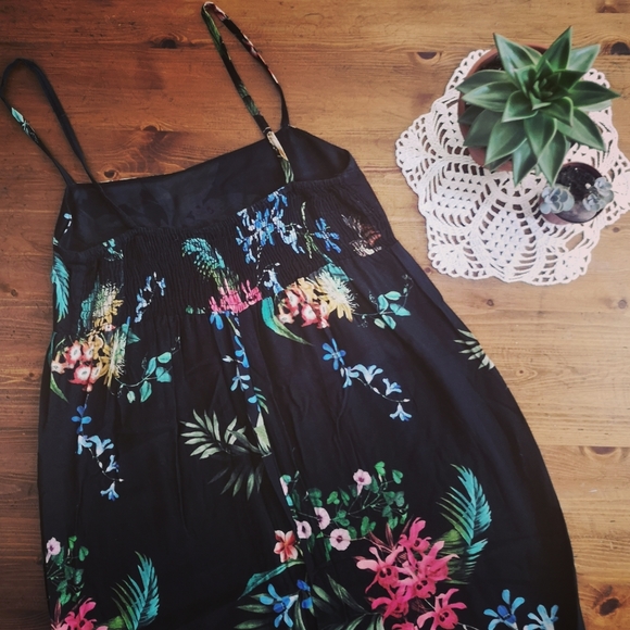 Jumpsuit / Playsuit - Picture 3 of 3